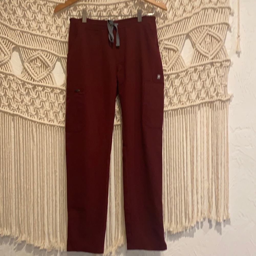 FIGS XS BURGUNDY